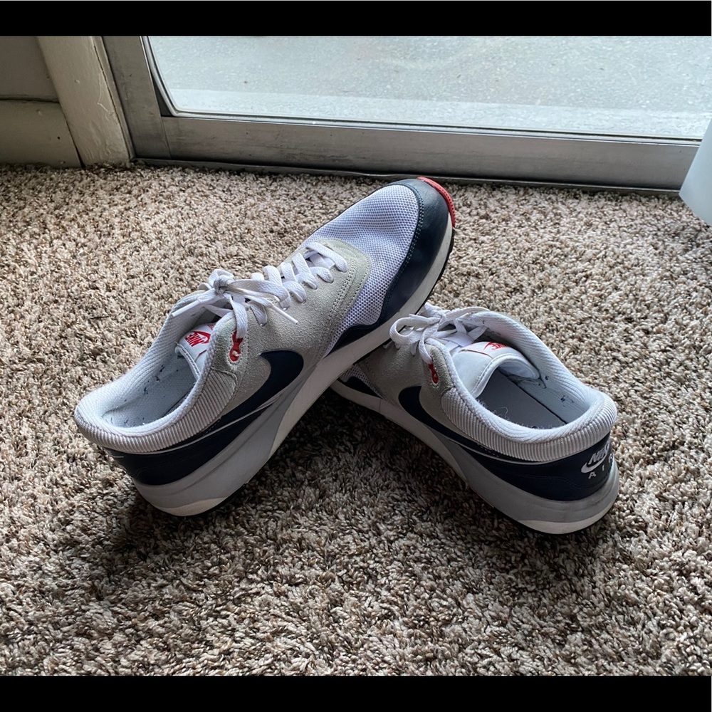 Nike Air Odyssey - size 13